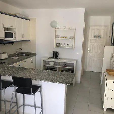 Casa Eef - One Bedroom Close To The With A Communal Pool Apartment